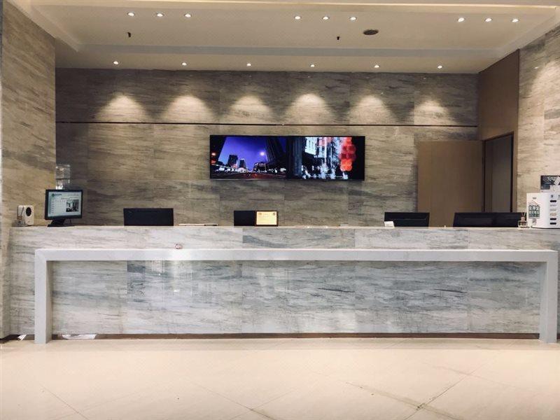 City Comfort Inn Wuhan Caidian Square Bagian luar foto