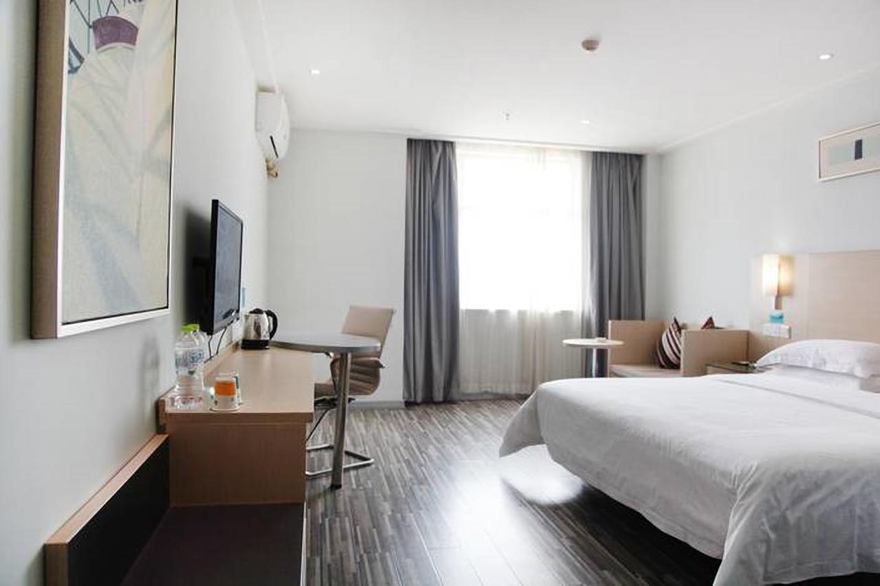 City Comfort Inn Wuhan Caidian Square Bagian luar foto